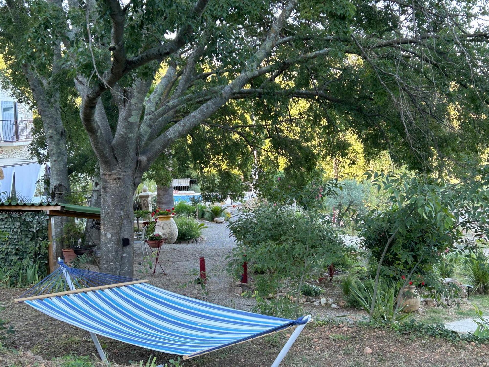Bastide Des Hesperides Flayosc Exterior foto